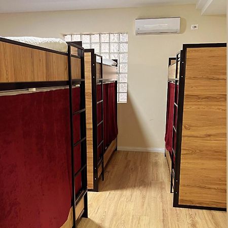 Hostel Chilli Τίρανα Εξωτερικό φωτογραφία