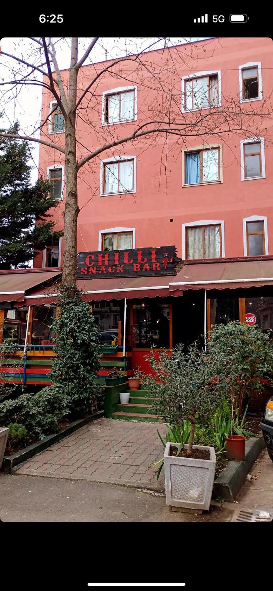 Hostel Chilli Τίρανα Εξωτερικό φωτογραφία