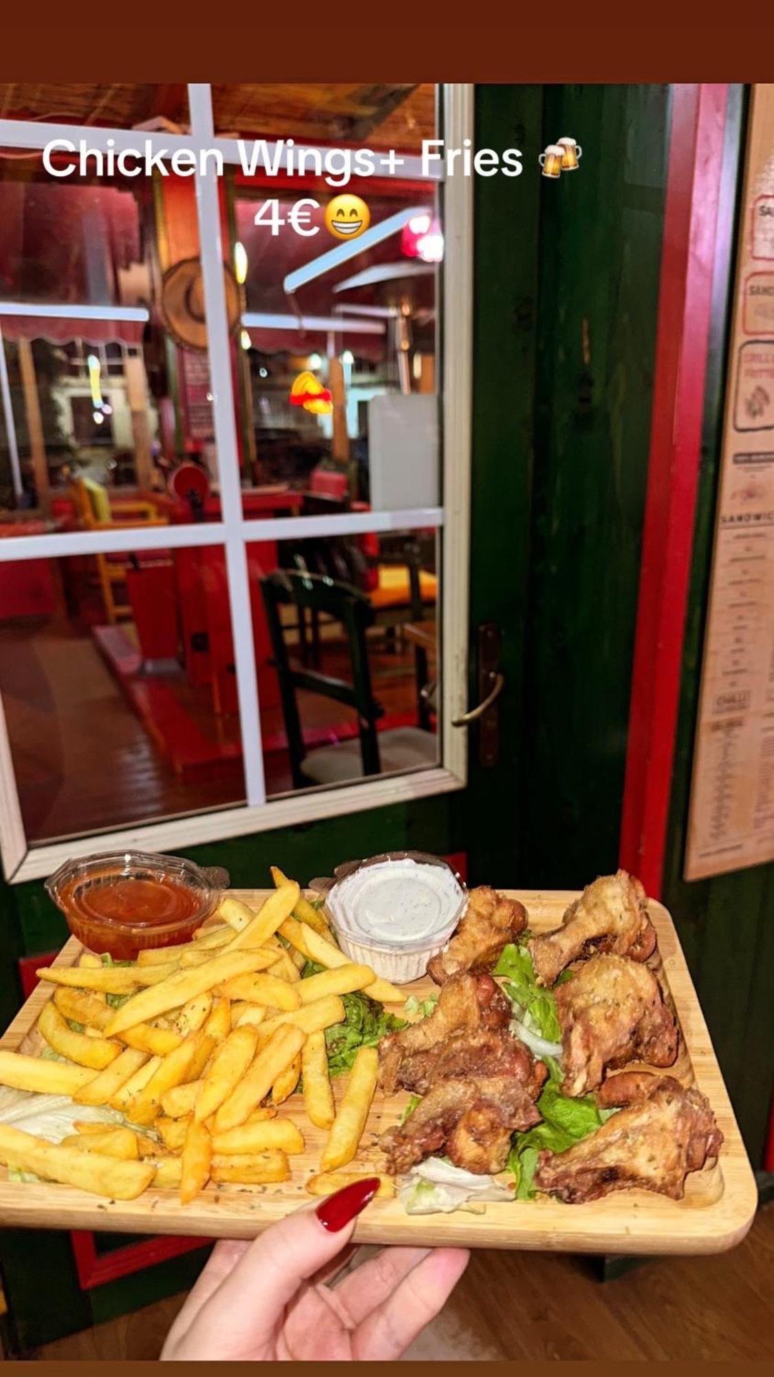Hostel Chilli Τίρανα Εξωτερικό φωτογραφία