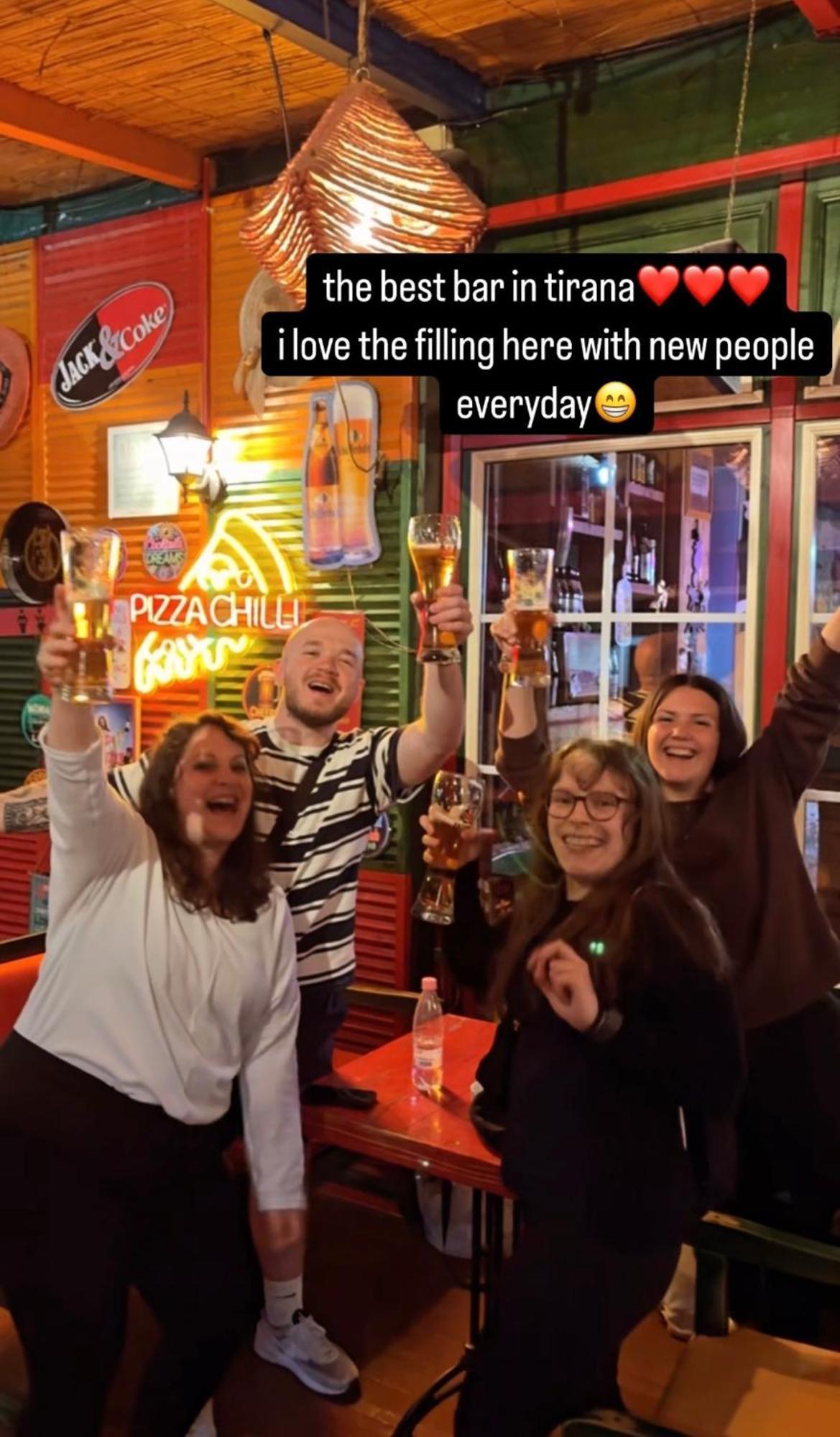 Hostel Chilli Τίρανα Εξωτερικό φωτογραφία